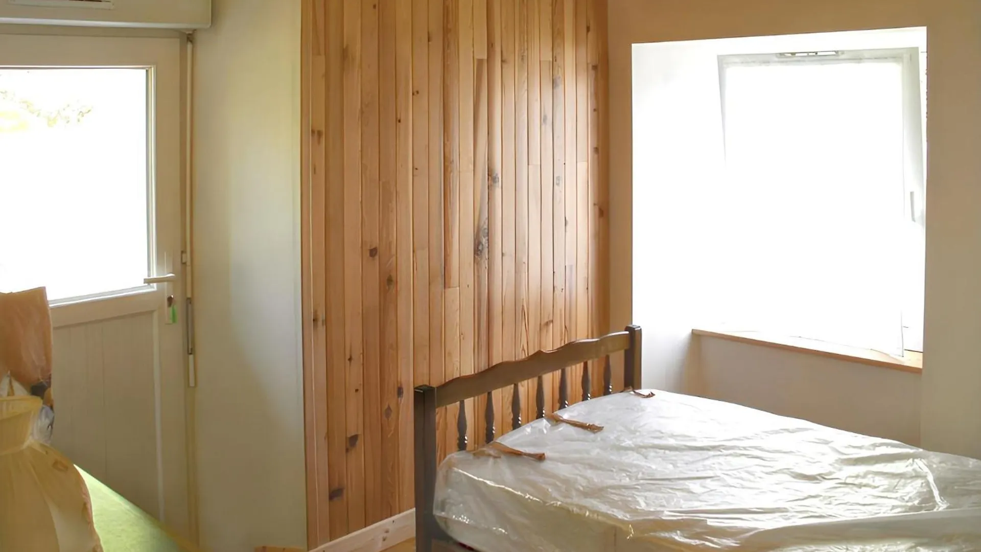 Holiday home Maison Accueillante A Saint-Genes-Champespe + Vue Sur Le Lac